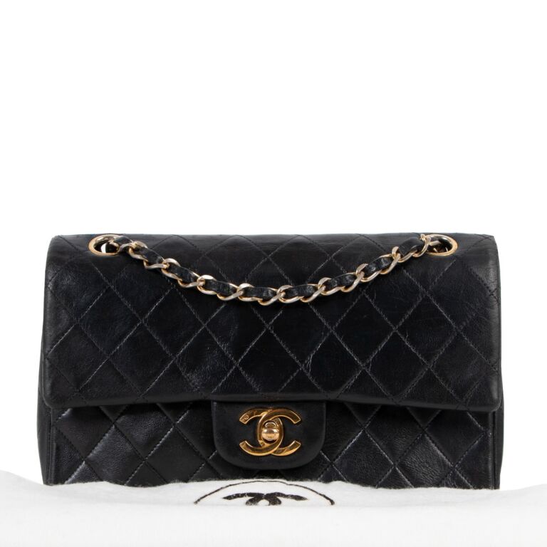 Classic chanel new arrivals medium flap