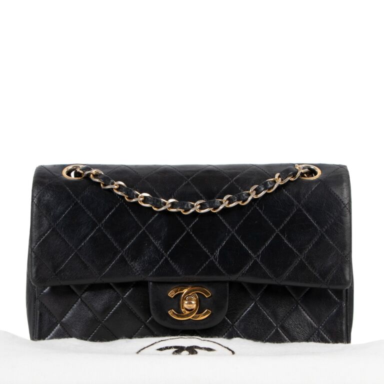 Classic Small Double Flap Black Lambskin – PRELOVEDSTORY