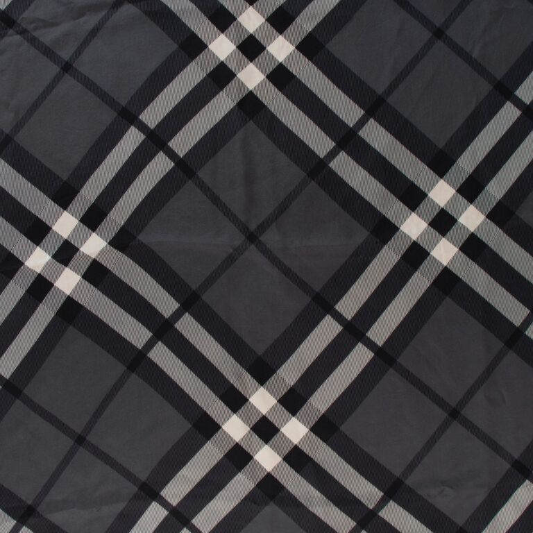 Burberry black pattern clearance