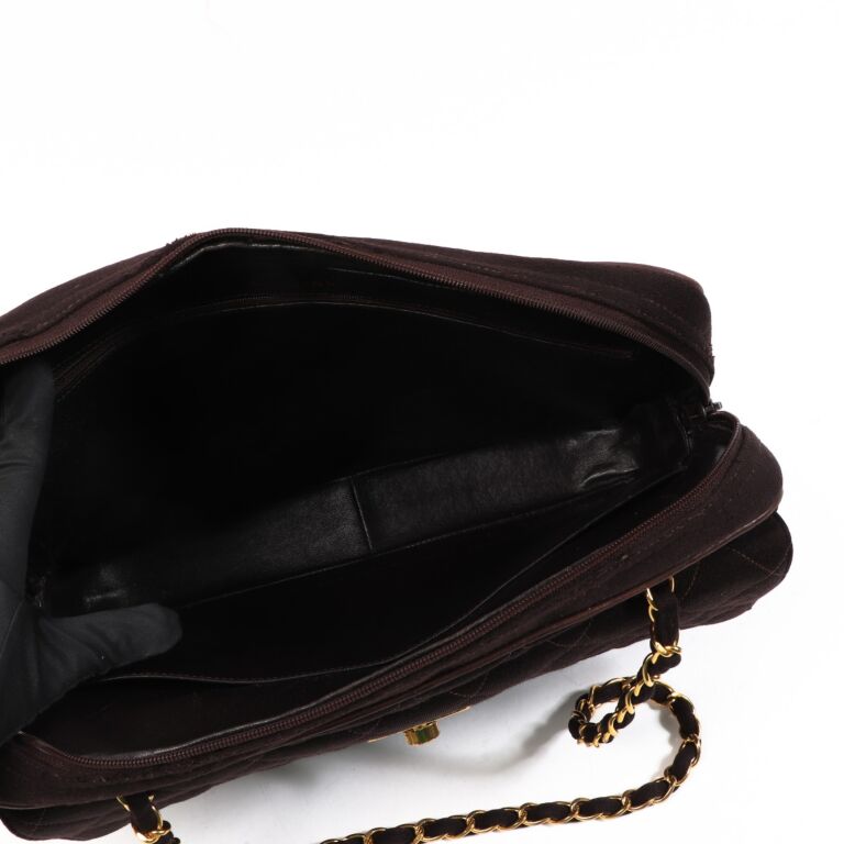 Sold at Auction: VINTAGE CHANEL BLACK SUEDE HOBO SHOULDER BAG