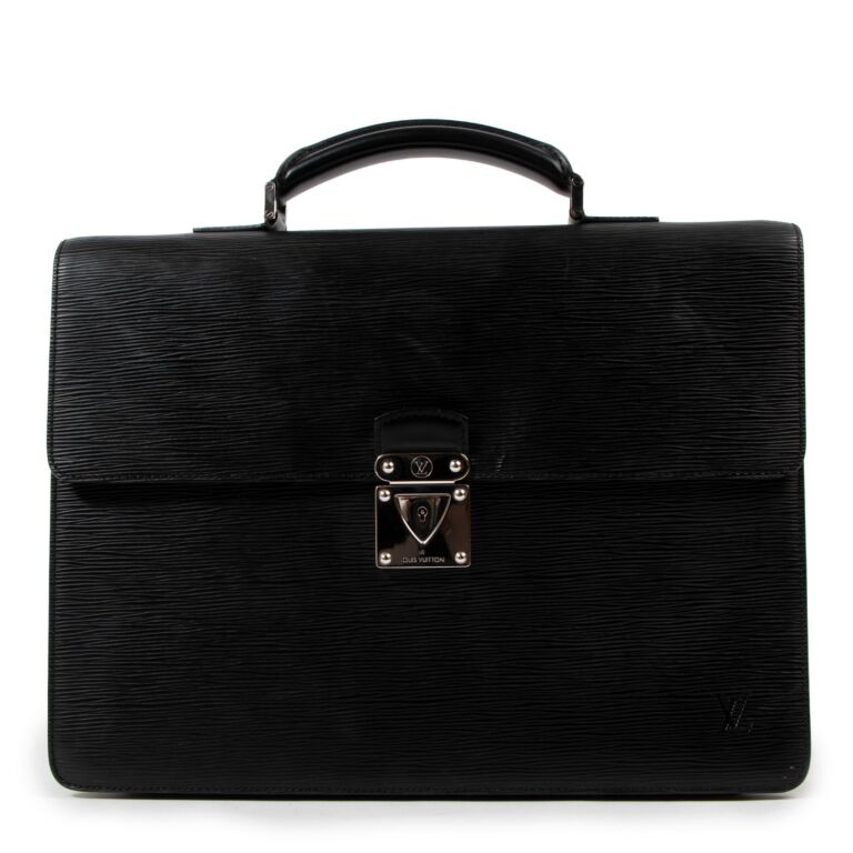 Louis hotsell vuitton robusto