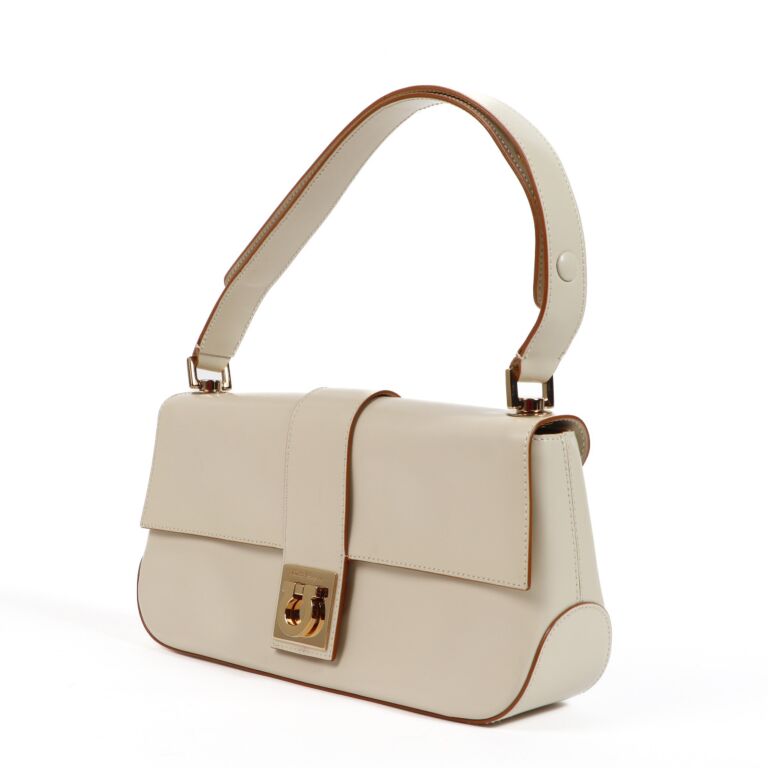 Salvatore ferragamo gancio crossbody bag best sale
