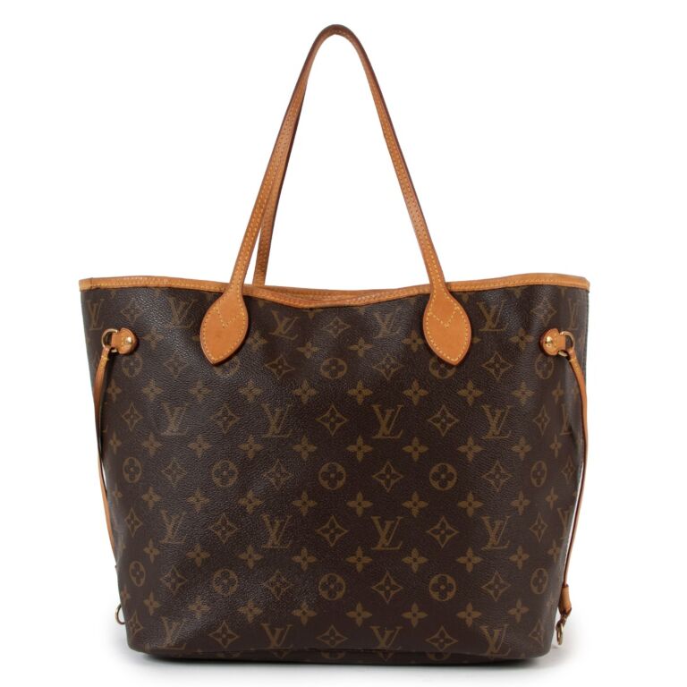 Louis Vuitton Neverfull Monogram Initials