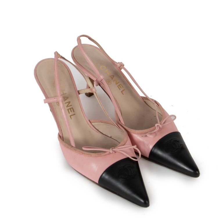 Chanel Spring 2004 Pink/Black Slingback Heels ○ Labellov ○ Buy and Sell  Authentic Luxury