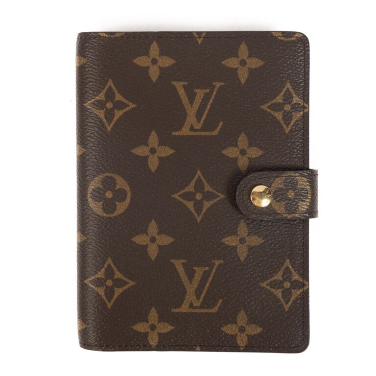Louis Vuitton Small Ring Agenda Cover PM Monogram – Now You Glow