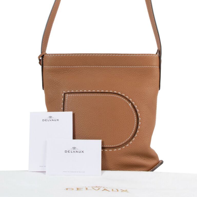 Delvaux Pin Daily Surpiqué Taurillon Soft Vegetal