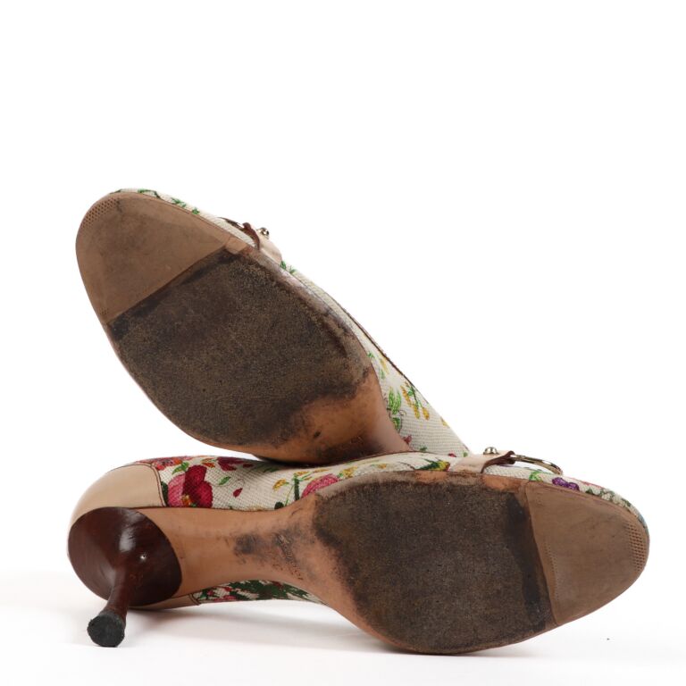 Gucci Multicolor Canvas Floral Heels - Size 37 ○ Labellov