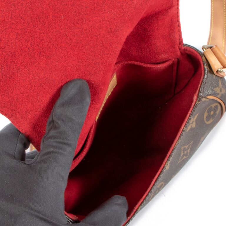 Louis Vuitton Brown Monogram LV Pop Tambourin Leather Cloth ref