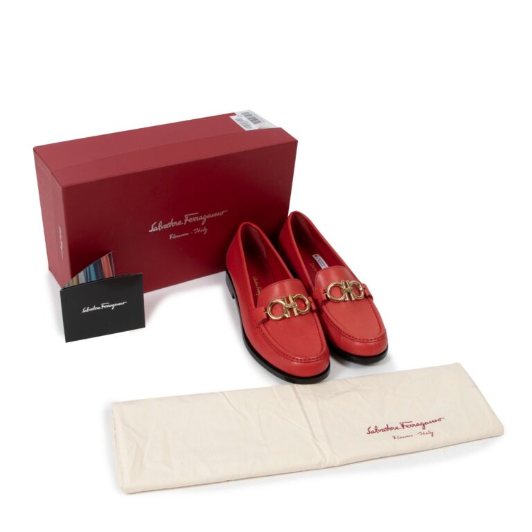 Salvatore Ferragamo Rolo Red Lipstick Calfskin Loafers Size 37