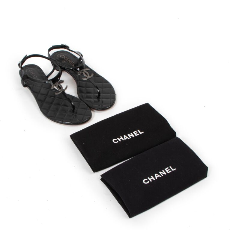 Chanel Black CC Quilted Sandals size 37 Labellov Buy and Sell Authentic Luxury