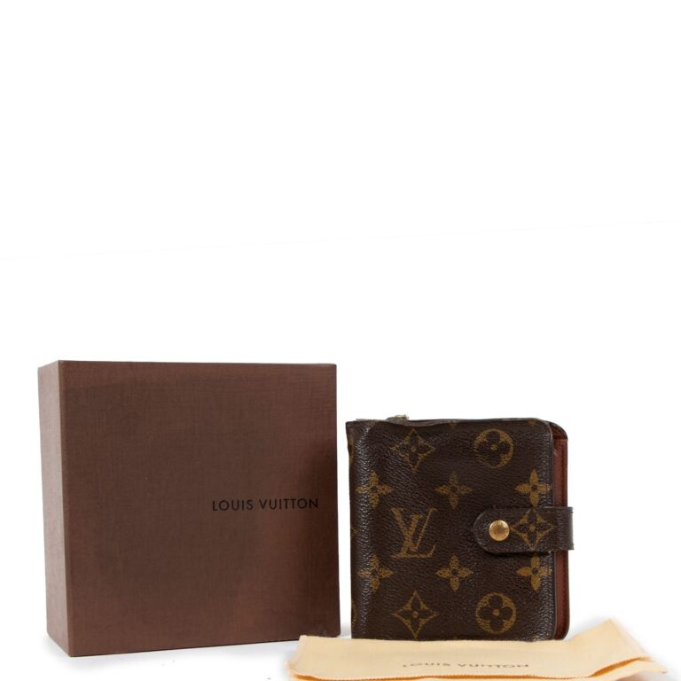 Louis Vuitton Monogram Compact Zip Bifold Wallet ○ Labellov ○ Buy and Sell  Authentic Luxury