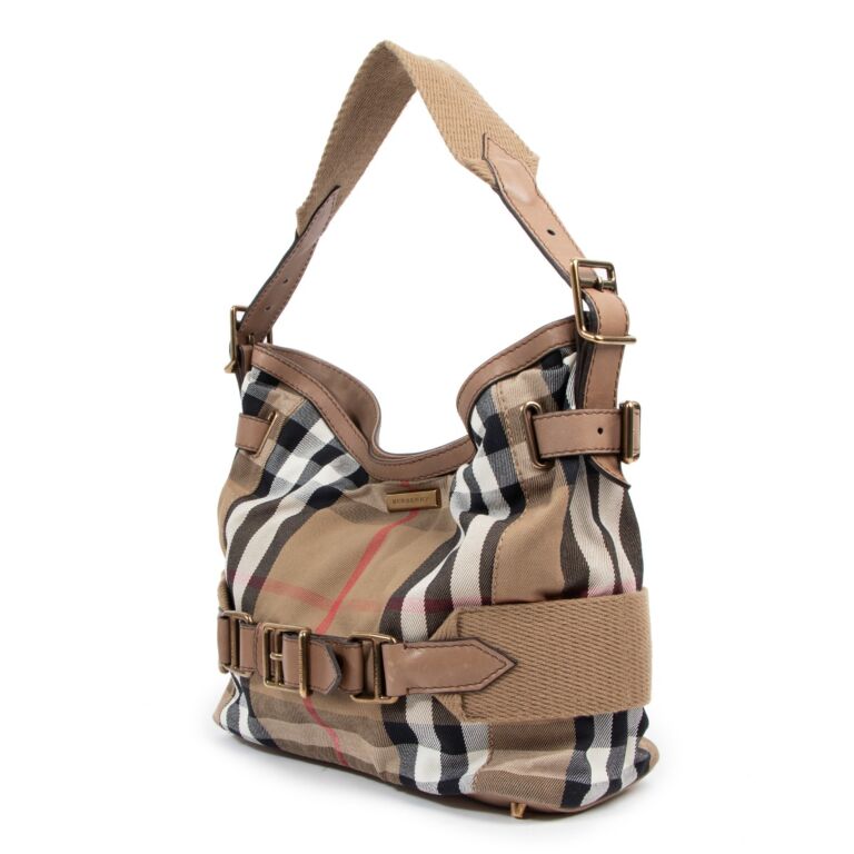 Burberry house discount