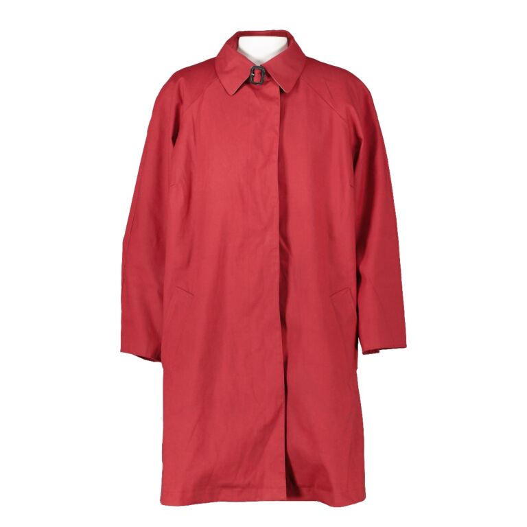 Red car coat top