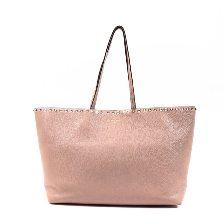 Valentino rockstud deals tote sale