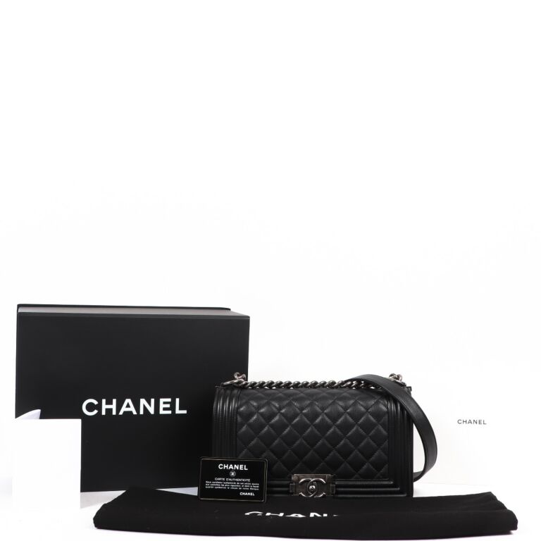 ショルダーバッグ・ポシェット × ヴィンテージ(中古) Chanel Caviar Boy Bag Medium Chanel Boy Bag Old Medium Black Caviar – The Luxury Exchange PDX