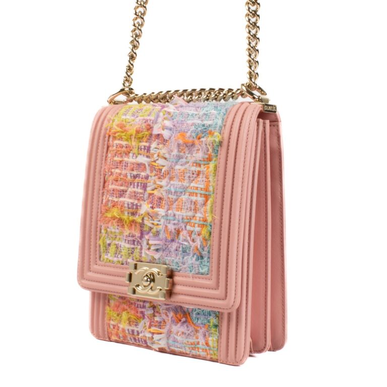 Chanel tweed boy bag top
