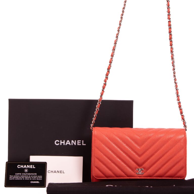 Chanel Pink Wallet On Chain Crossbody Bag ○ Labellov ○ Buy and Sell  Authentic Luxury