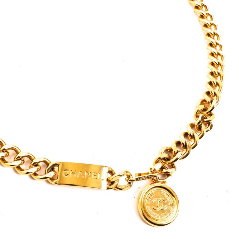 Vintage CHANEL Gold Plated Cambon 31 Rue Coin Chain 3-Row Belt