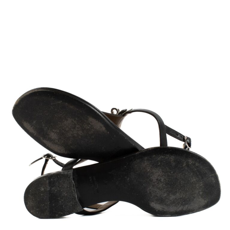 Hermes Black Olivia Flat Sandals Size 37 Labellov Buy and Sell Authentic Luxury