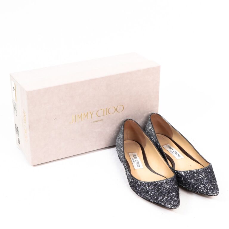 Romy flat hotsell
