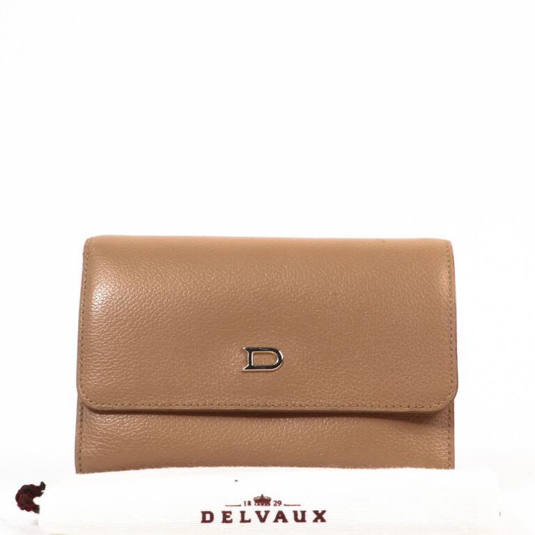 Delvaux wallet sale
