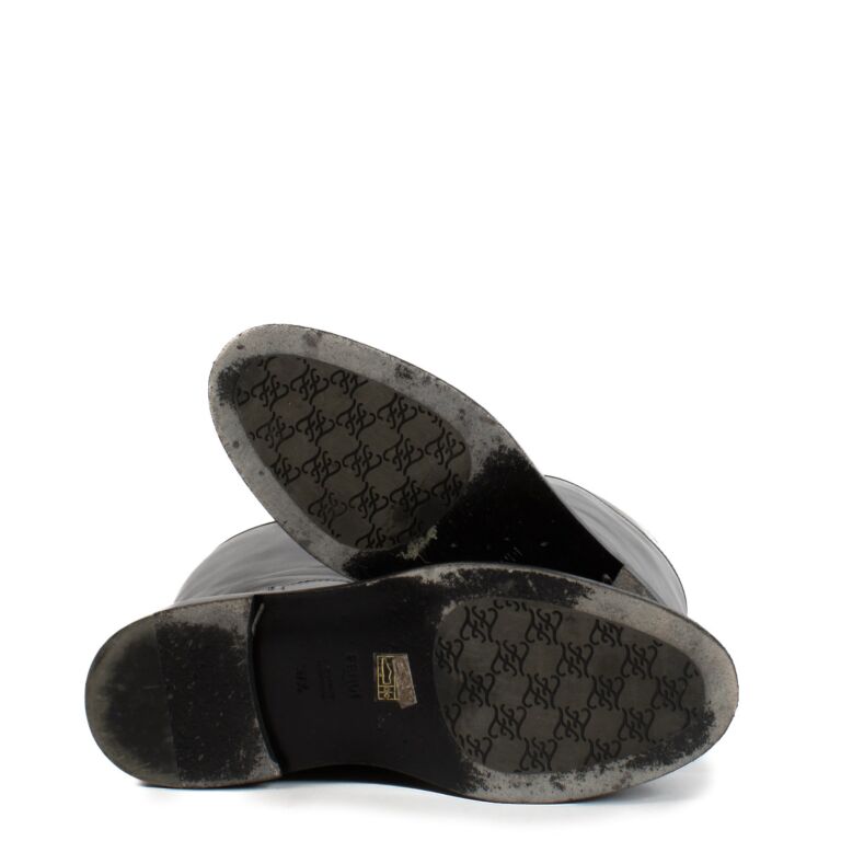 Fendi Karligraphy Riding Boots - size 37.5 ○ Labellov