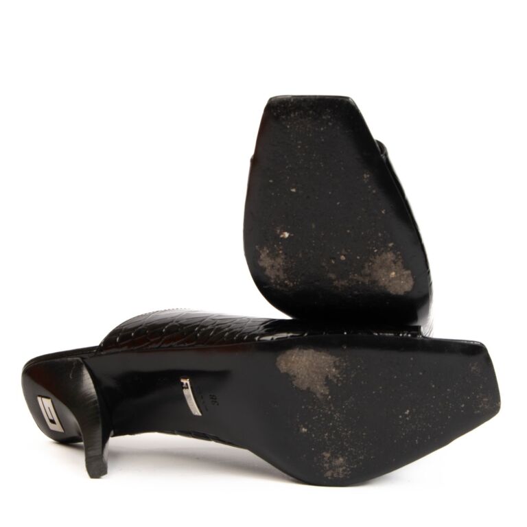 祝開店！大放出セール開催中 Gucci Labellov ○ Heels Demi Croc-Embossed Leather Black 靴