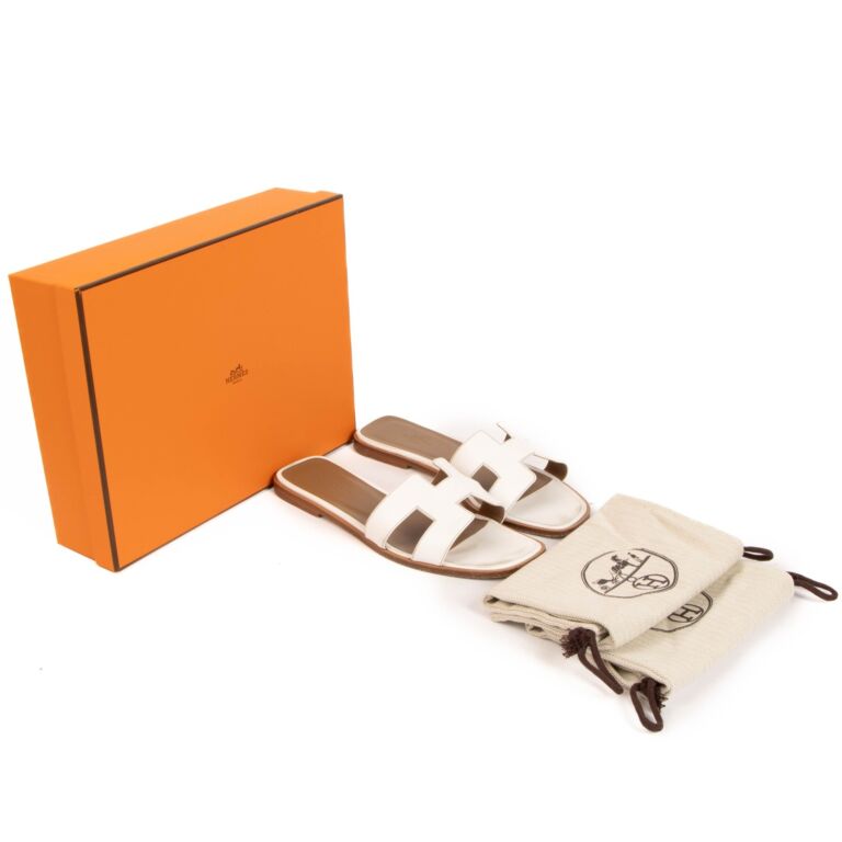 Hermès White Leather Oran Sandals - size 38 ○ Labellov ○ Buy and