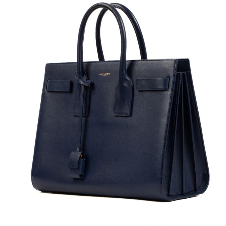 ショルダーバッグ・ポシェット SAINT LAURENT SMALL WINDSOR SAC DE JOUR BAG SAC DE JOUR IN SMOOTH LEATHER - SMALL | Saint Laurent | YSL US