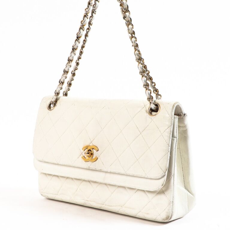 photo by @beatriceforsell / Chanel classic flap / white / gold  Chanel bag  classic, White chanel bag, Chanel classic flap bag