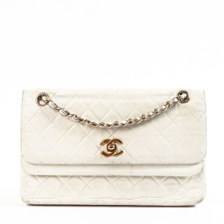 Vintage white chanel hot sale bag