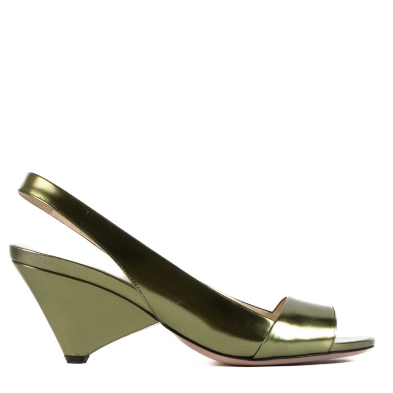 Green pumps size 1 discount