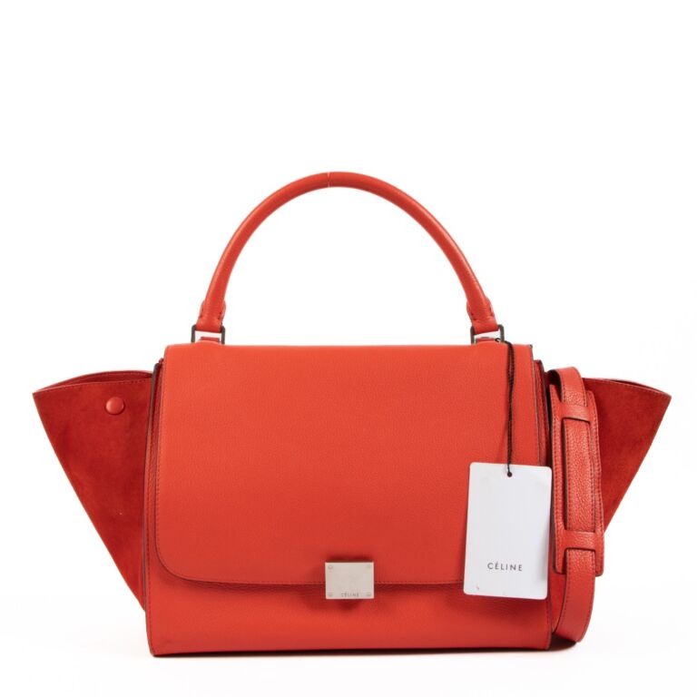 Celine trapeze 2024 medium price