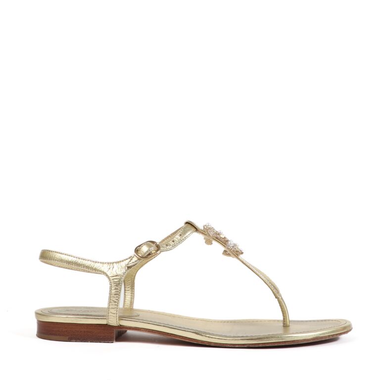 Chanel Gold Lambskin CC Jewelled Sandals size 39.5 Labellov