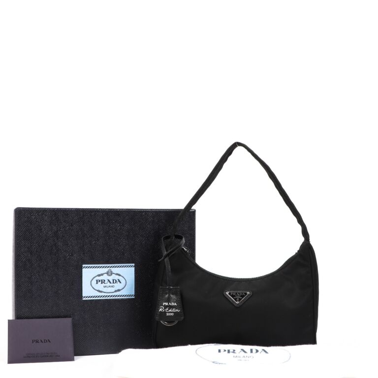 Prada Re-Edition 2000 Black Nylon Mini Bag ○ Labellov ○ Buy and Sell  Authentic Luxury