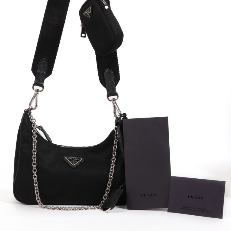 Prada Re-edition 2005 Nylon Bag in Black