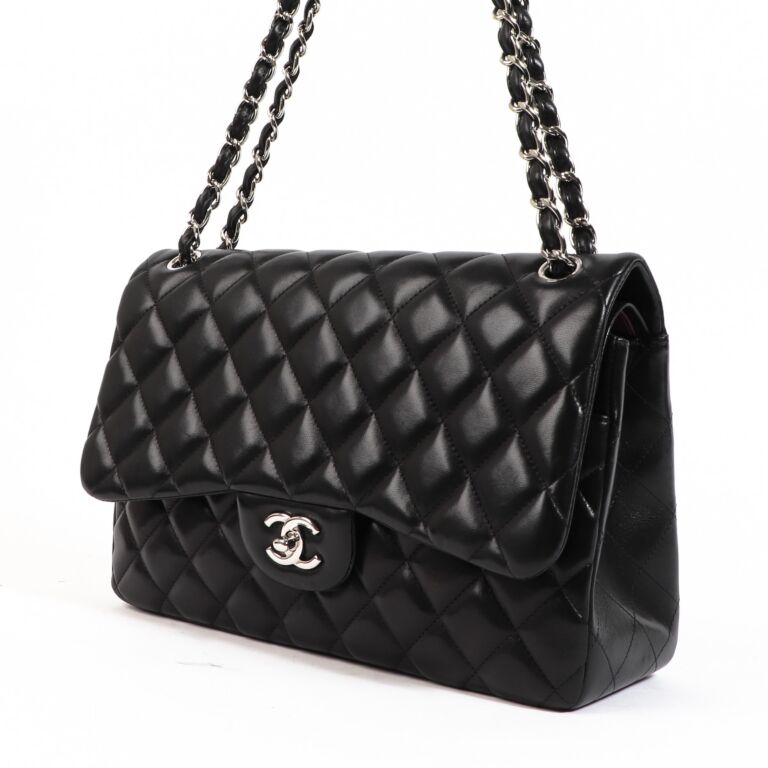 Chanel Vintage Black Jumbo Classic Flap Bag 24k GHW Lambskin