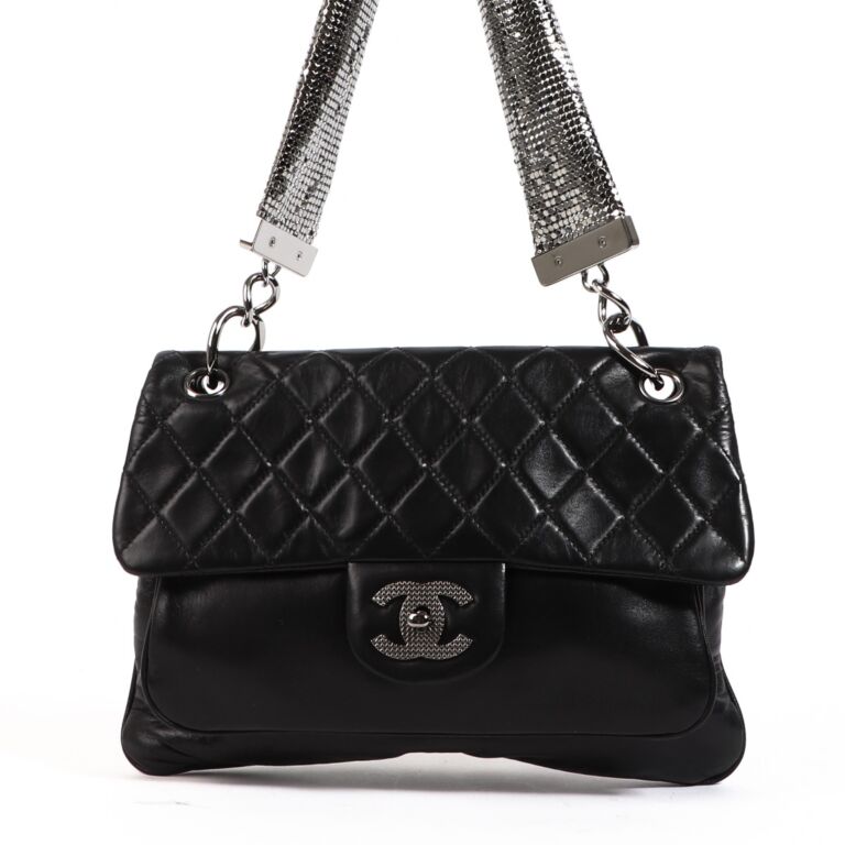 Chanel Chanel Black Quilted Calfskin Leather Chain Shoulder Bag