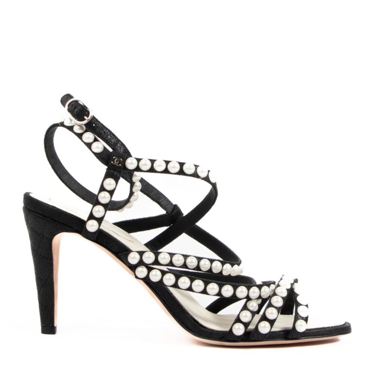 Chanel pumps 2018 deals