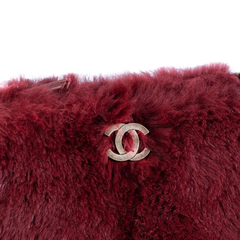 Chanel Burgundy Lapin Rabbit Fur CC Chain Tote Bag 13c42 – Bagriculture