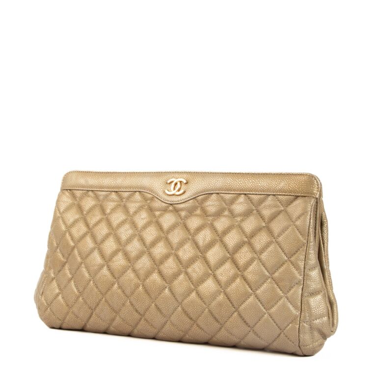 Chanel Metallic Gold Caviar CC Frame Large Clutch ○ Labellov ○ Buy and Sell  Authentic Luxury
