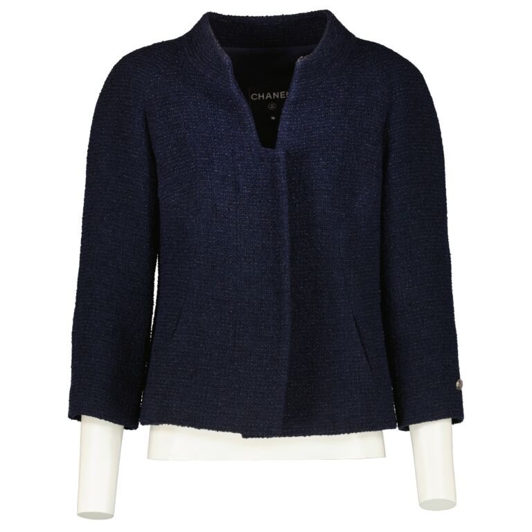 Chanel blue tweed jacket hotsell
