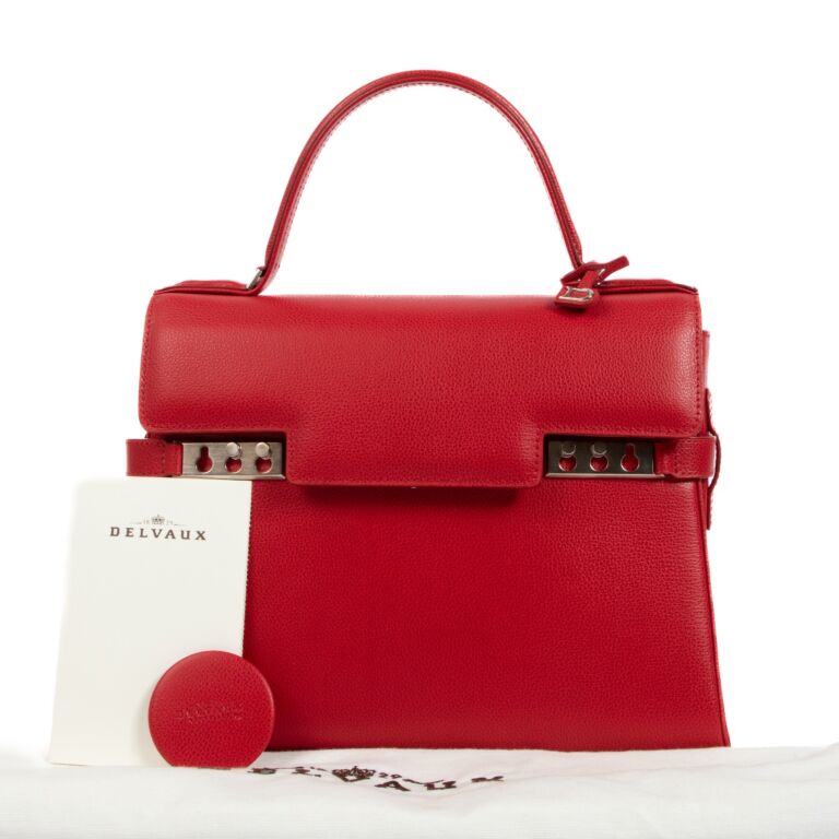 Delvaux Temp te MM Rouge Baiser Jumping Labellov Buy and
