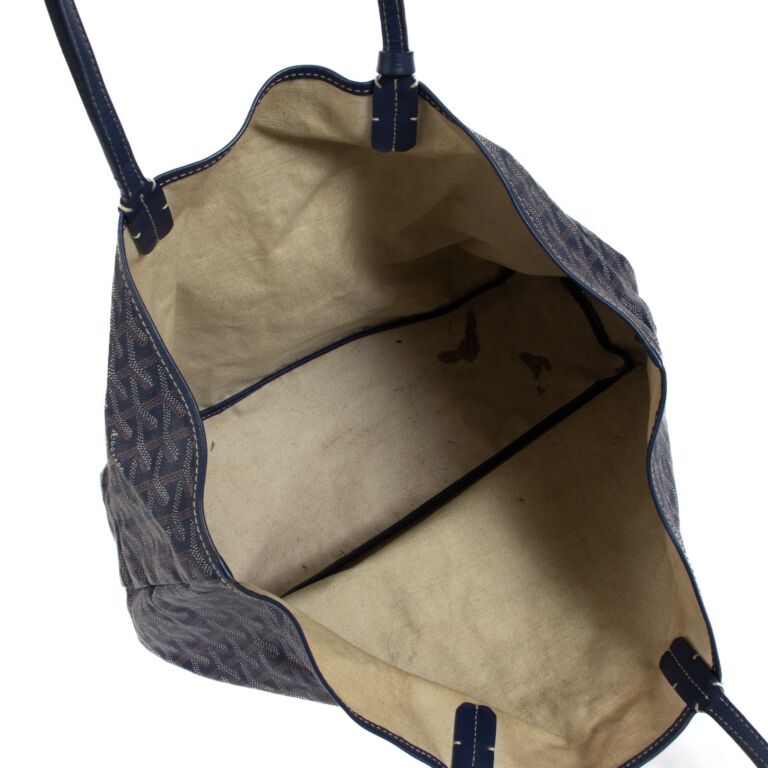 Goyard tote bag 2025 inside