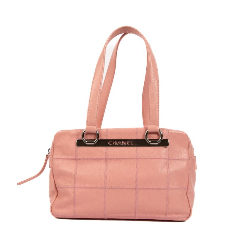 Chanel Pink Leather Bowling Bag ○ Labellov ○ Buy and Sell Authentic Luxury