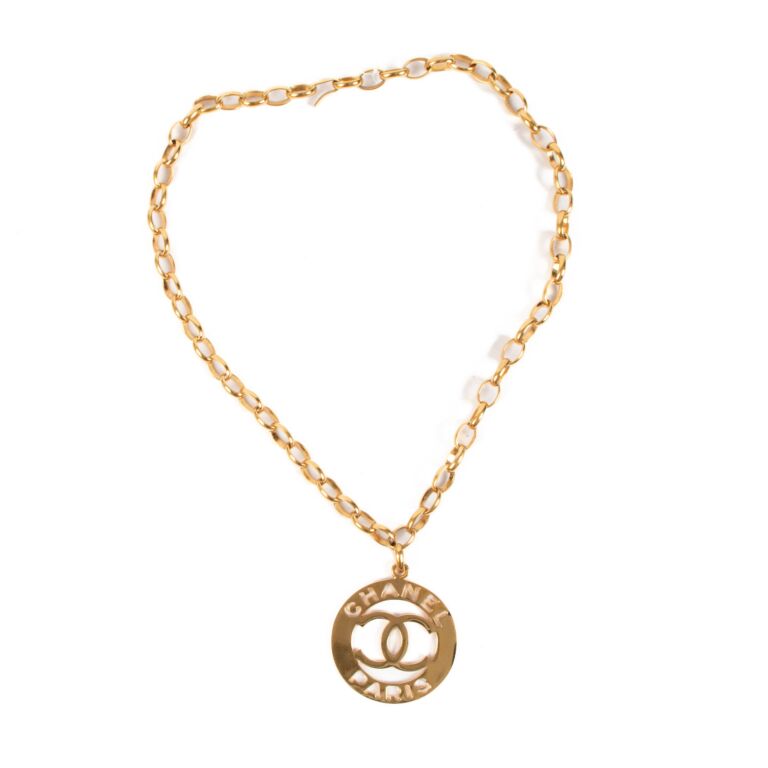 Vintage chanel necklace clearance