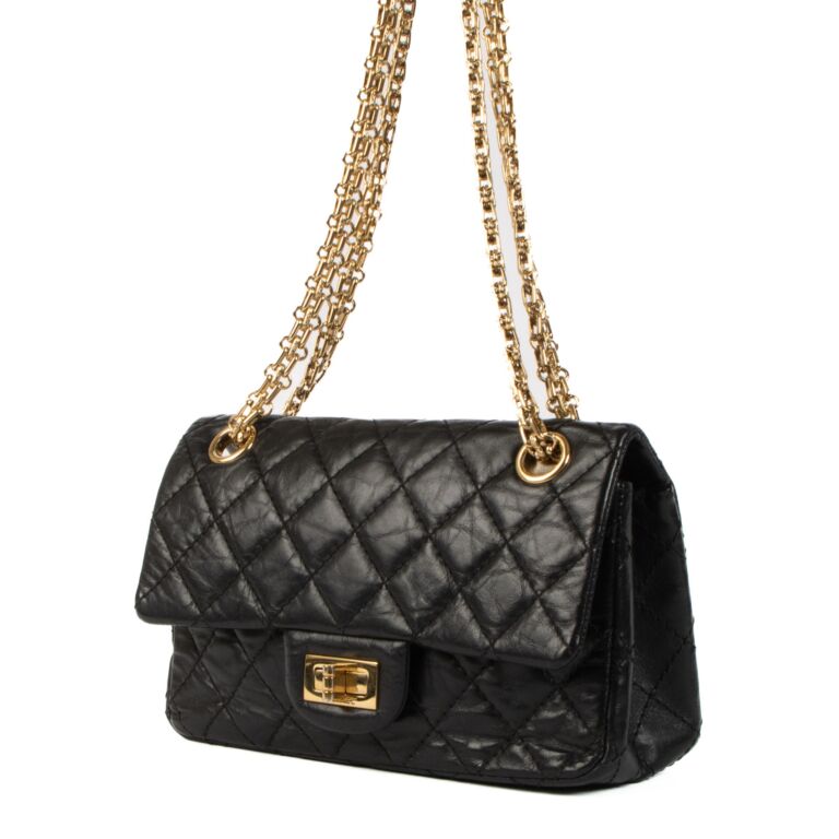Chanel Black 2.55 Mini Shoulder Bag ○ Labellov ○ Buy and