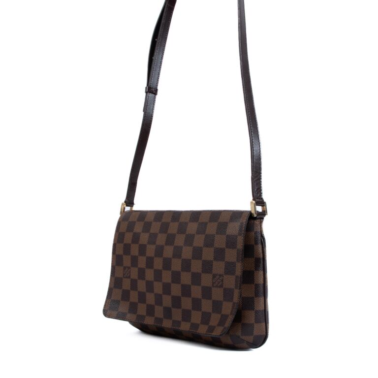 Louis Vuitton Tango Damier Ebene Crossbody Shoulder Bag LM0055 – Exchange  Collectibles