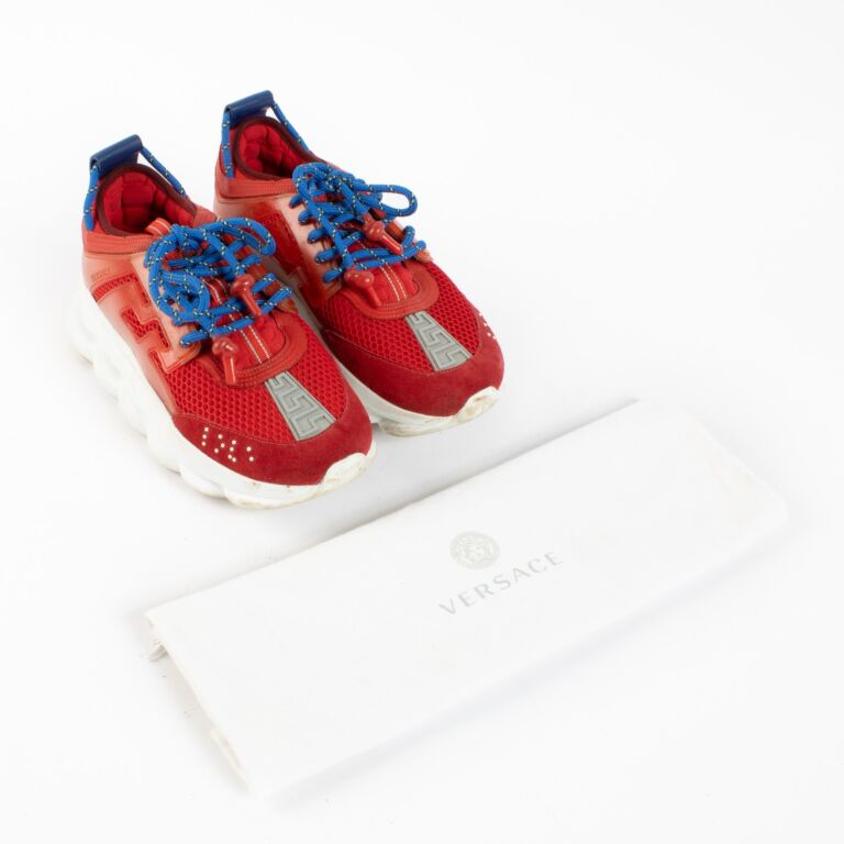 【値下げ中】VERSACE チェインリアクション 厚底スニーカー 41 VERSACE キッズ チェーンリアクションスニーカー ロゴ グレカ (VERSACE