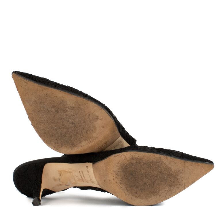 Dolce & Gabbana 黒 スエード レース ハイヒール Dolce & Gabbana Black Lace Kitten Slingback Heels - Size 39